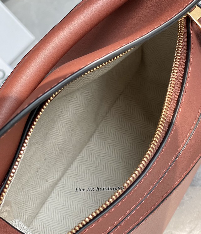 Loewe專櫃經典款2022新顏色迷你女包 羅意威Puzzle系列Mini女款手提肩背包小牛皮幾何包 10173 lyw1083